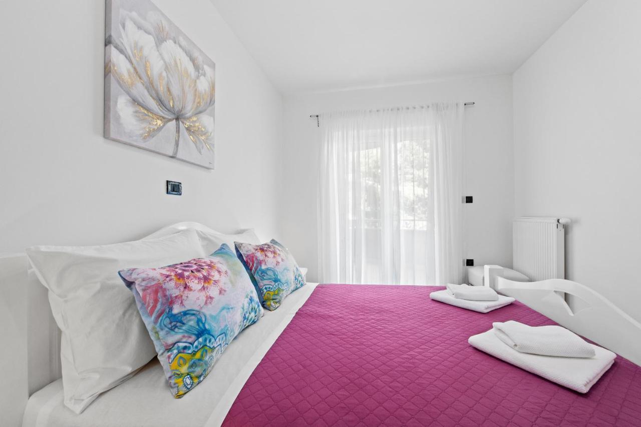 Feniks Fazana Apartman 外观 照片