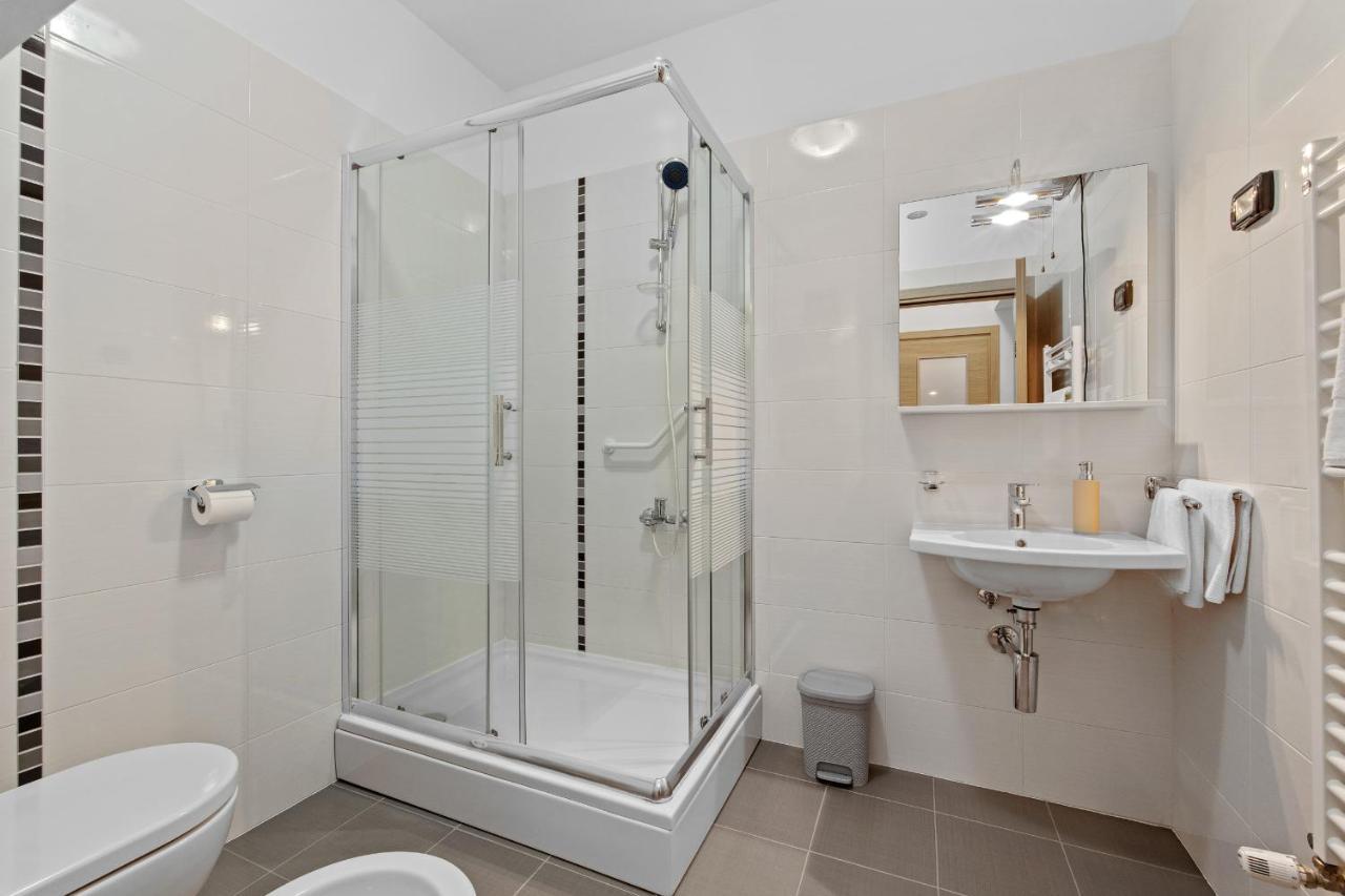 Feniks Fazana Apartman 外观 照片